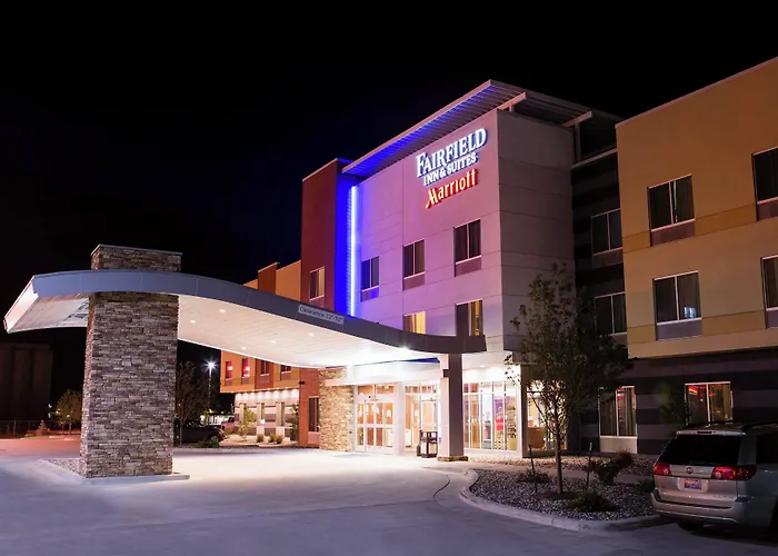 Fairfield & By Marriott