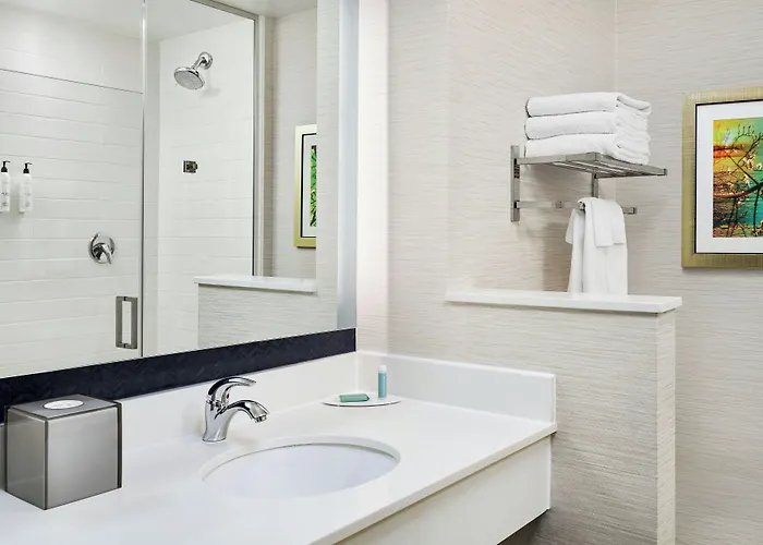 Fairfield & By Marriott Hotel 3*
